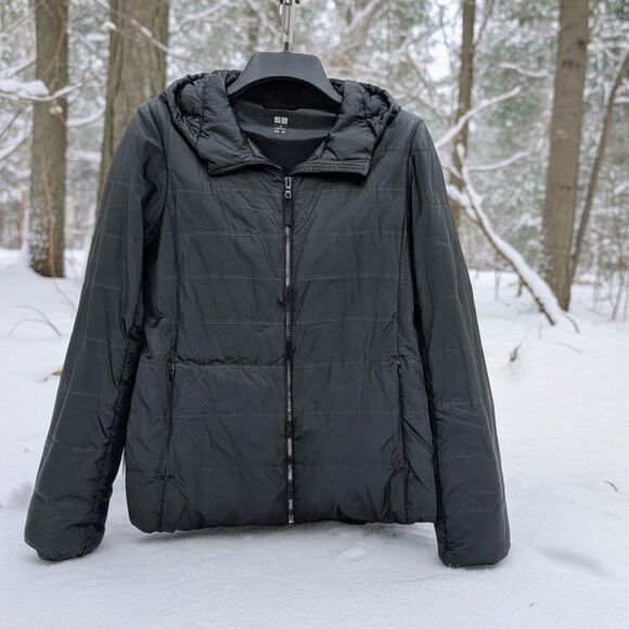 Uniqlo Jackets & Blazers - Uniqulo Packable Down Puffer Coat Women's Size Small Black Lightweight With Hood